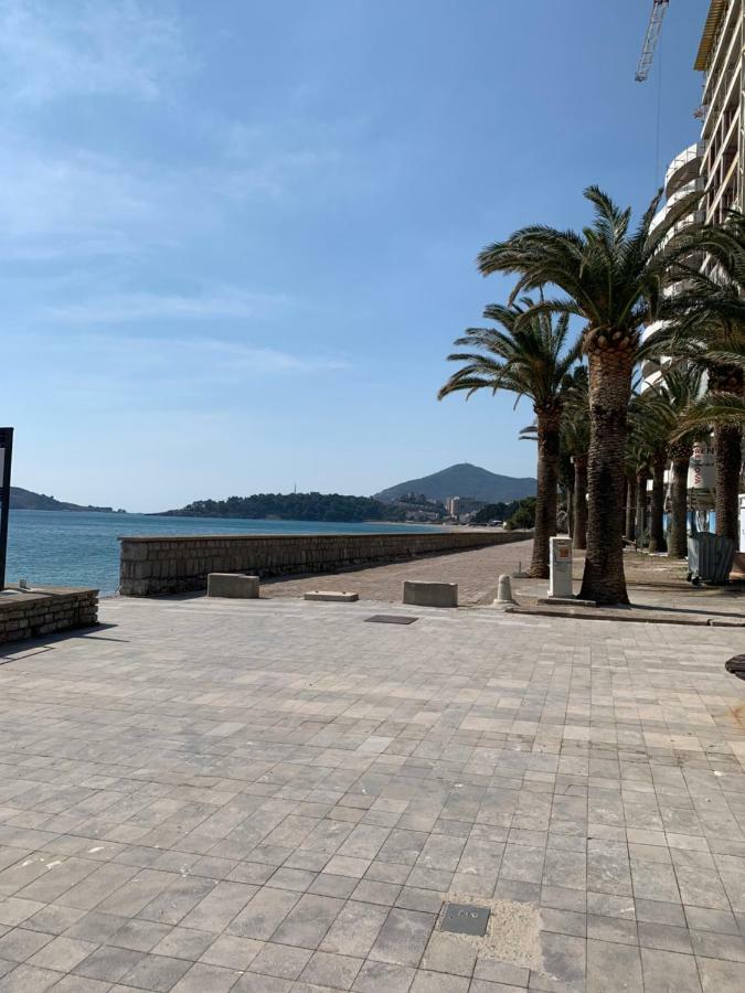Apartmani Jedro Rafailovici Exteriör bild